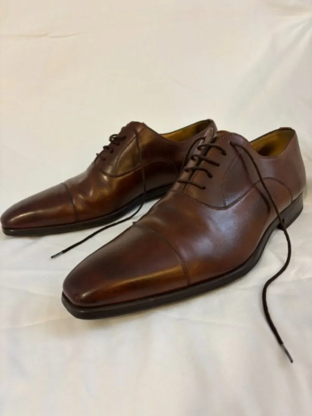 Magnanni Oxfords in Tobacco Brown Leather Men's Size 9.5M
